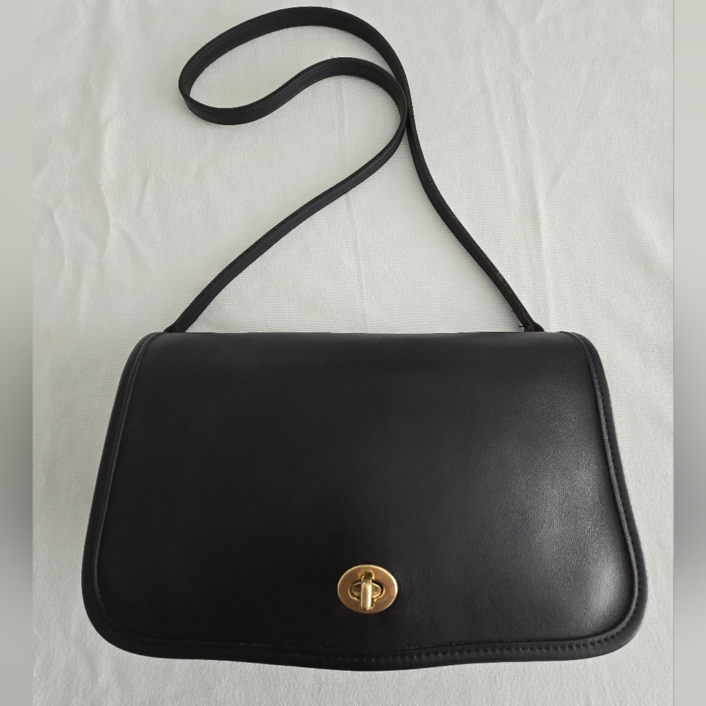 Vintage Coach Convertible Clutch Crossbody Black USA Glove Tanned Y2K Minimalist - Picture 16 of 16